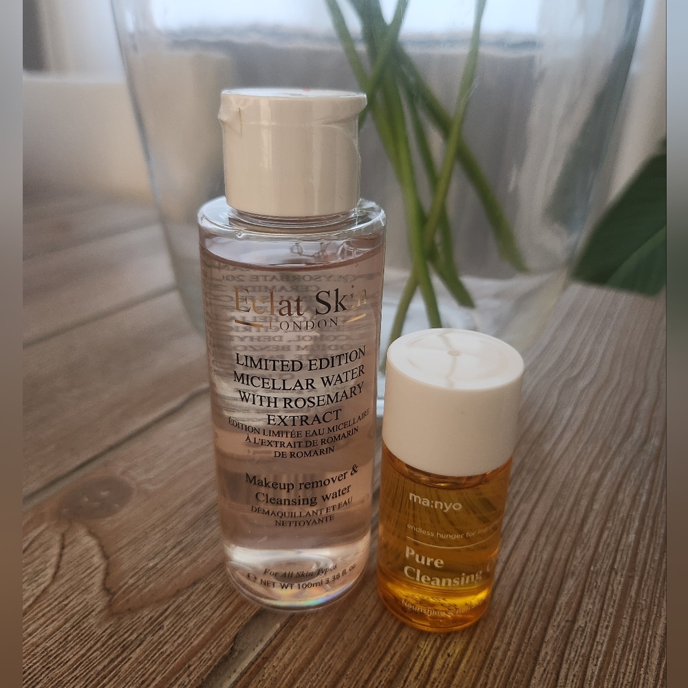 Ma:nyo Pure Cleansing Oil and Flat Skin Micellar Water Set New